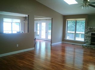 1711 San Martin Dr, Fenton, MO 63026