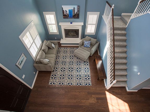 3rd image of 45244 Laurel Glen Cir