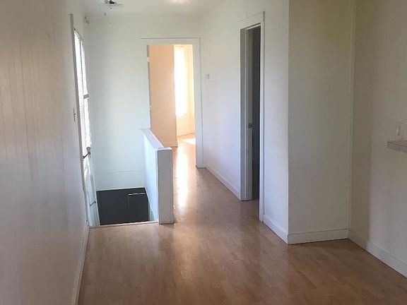 3rd image of 2048 NE Rodney Ave #6295711