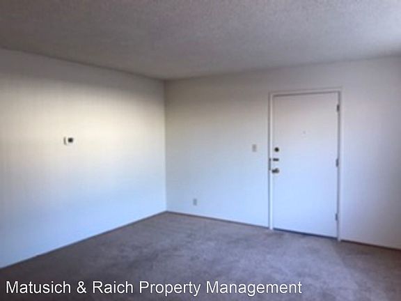 2nd image of 366 N 5th St #10827632
