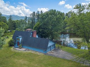 16 Barn Owl Ln, Waynesville, NC 28786