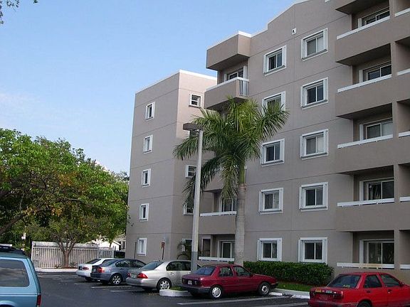 Building's front
