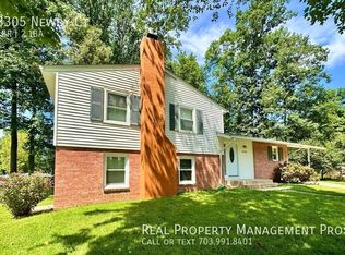 8305 Newby Ct, Springfield, VA 22152