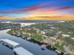 22012 Briarcliff Dr, Spicewood, TX 78669