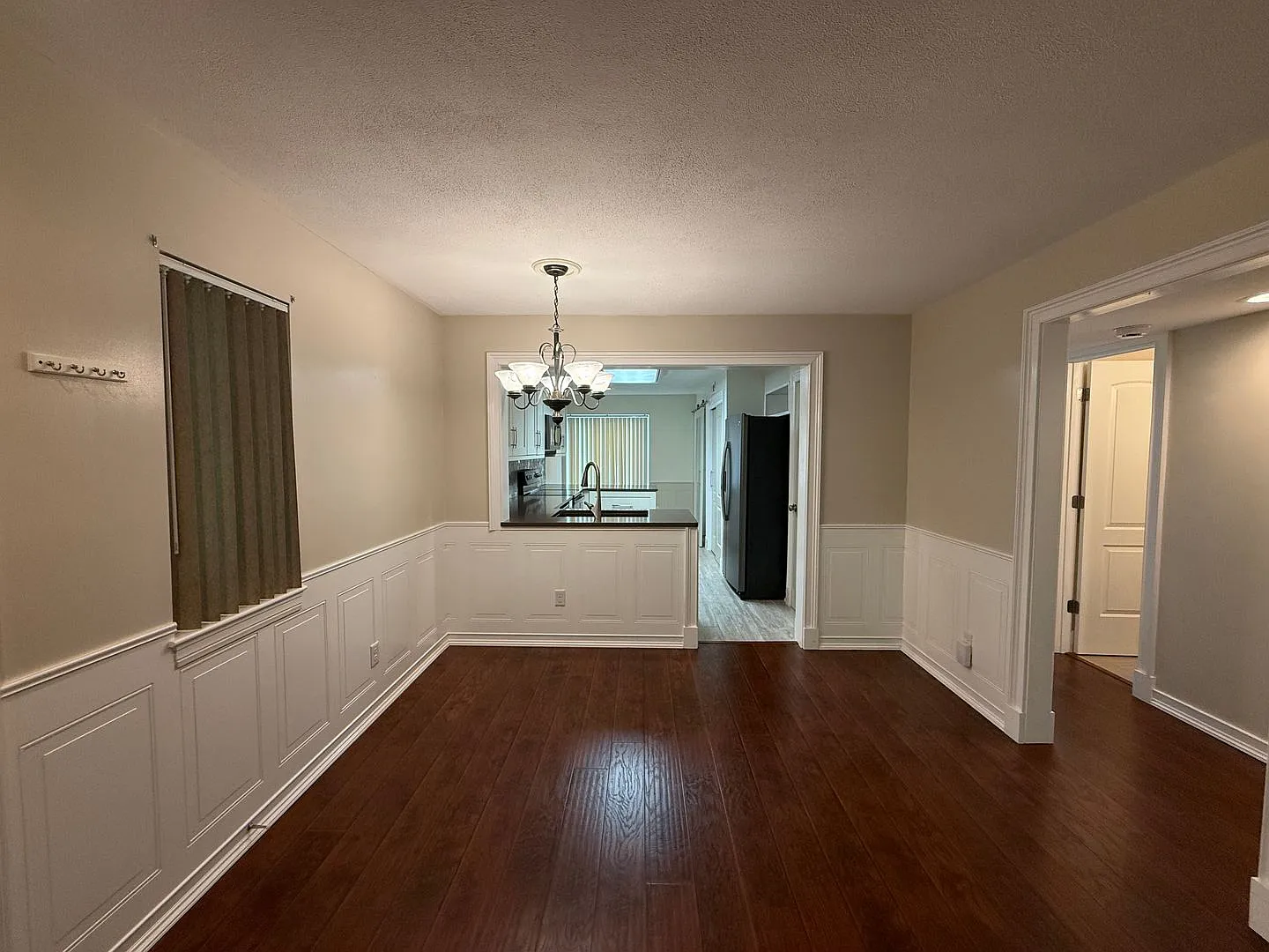 Lake Vista Condo in Forest — Photo 4