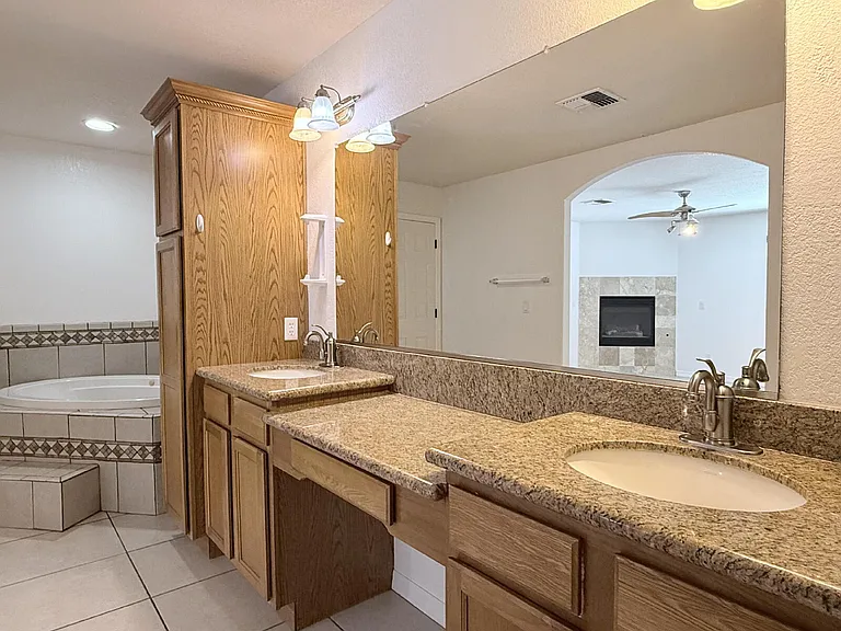 926 Stahlman Dr — Photo 27