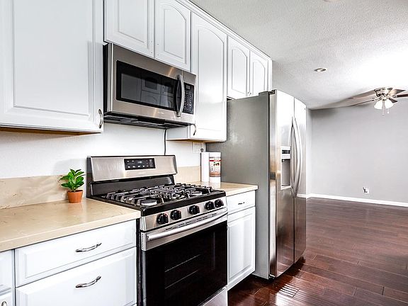 5th image of 3352 Virgo St