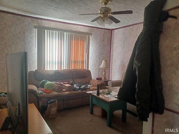 3rd image of 420 E Michigan St