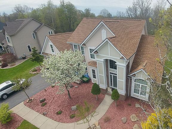 2nd image of 1253 Thistleberry Ln