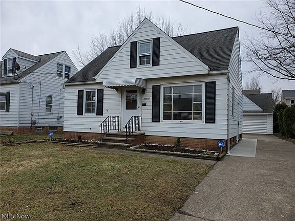 2nd image of 21150 Fuller Ave