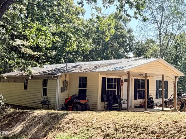 217 Mountain View Rd, Robbins, TN 37852