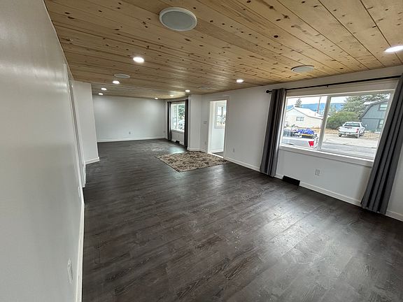 5th image of 400 S 7th St