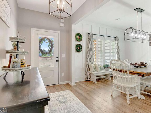 4th image of 69 Al Roberts Rd