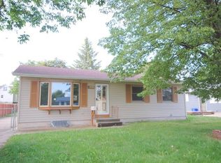 2213 Warford St, Perry, IA 50220