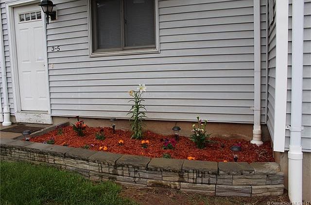 Landscaped front entrance