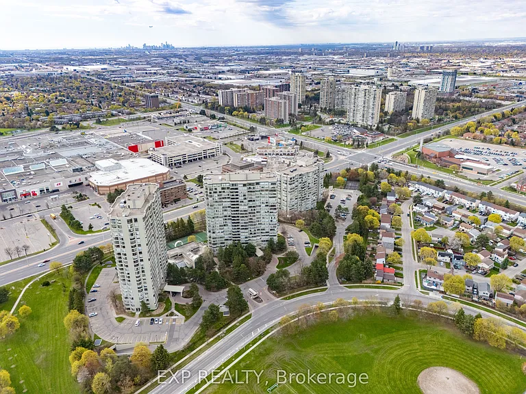 22 Hanover Rd #1710 — Photo 45