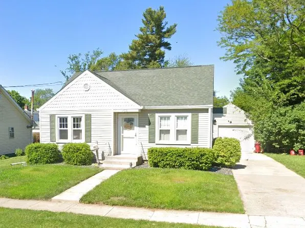 308 Lynn St, Washington, IL 61571