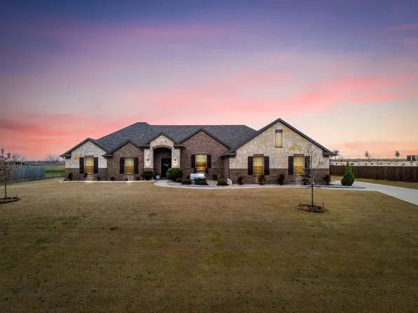 161 Highgate Dr, Venus, TX 76084