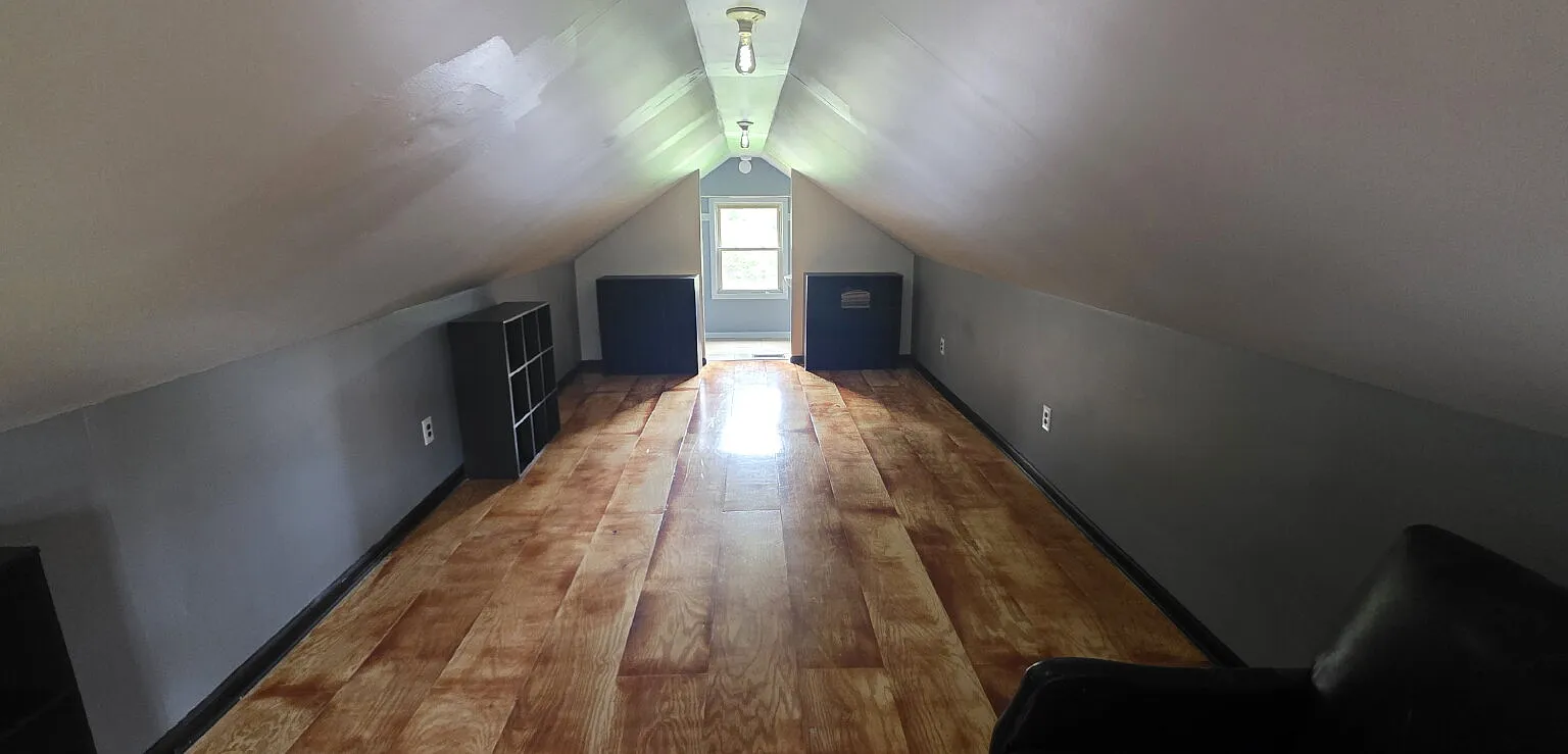 2 bed, 1.5 bath, 941 sqft, $1,350 — Photo 1