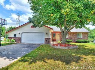 1360 Trinidad Ave NW, Grand Rapids, MI 49534