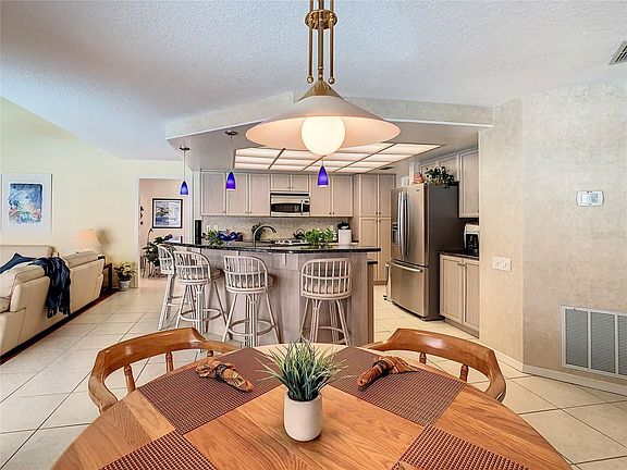 4th image of 17815 Grey Brooke Dr