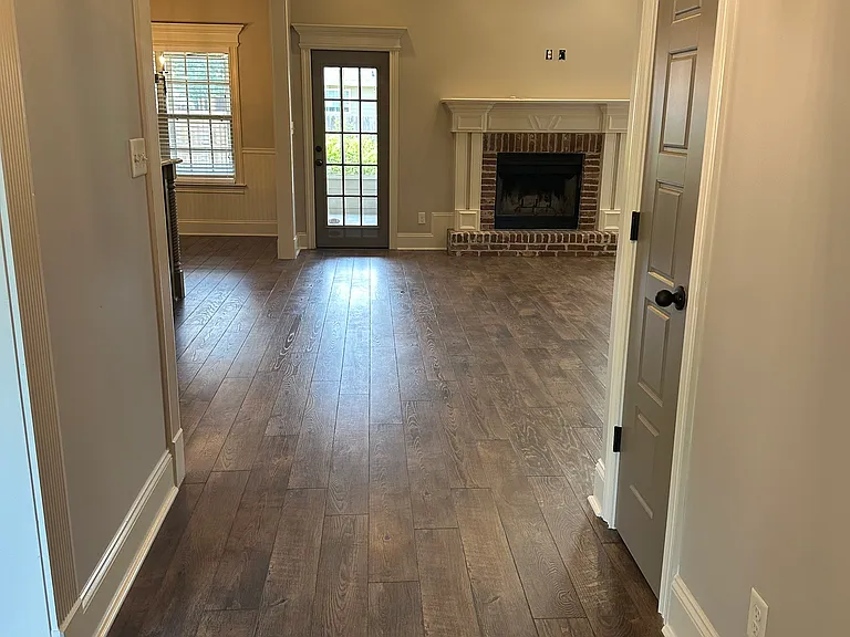 4561 Amelia Cir — Photo 12