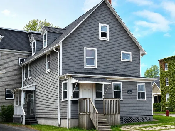 224 Kent St, Charlottetown, PE C1A 1P2