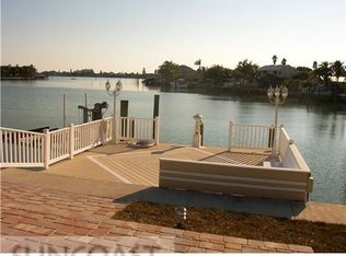 1217 79th St S, Saint Petersburg, FL 33707