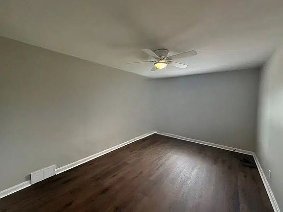 3rd image of 1649 Anita Pl APT 2