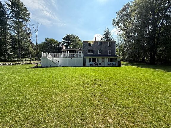 4th image of 127 Taylor St