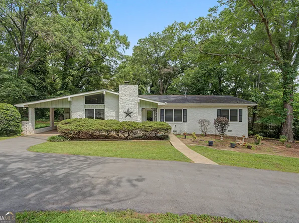 6 Virginia Cir, Cedartown, GA 30125