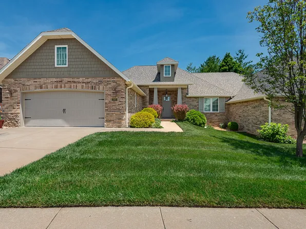 2920 S Ranch Drive, Springfield, MO 65809