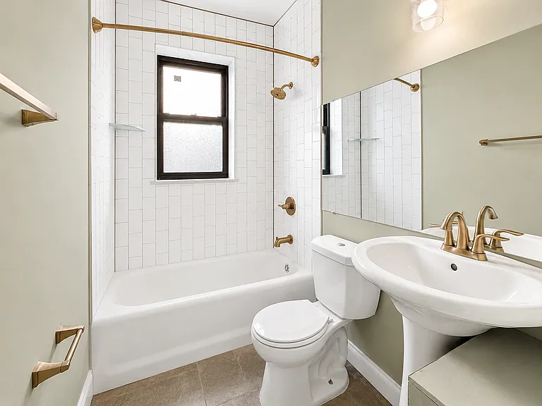 4429 W Pine Blvd #614 — Photo 9