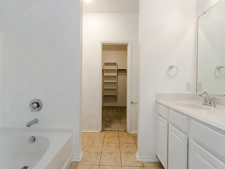 203 Arabian Rd — Photo 11