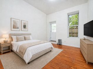439 E 74th St #1RW, New York, NY 10021