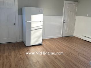 15 Elm St #5, Lewiston, ME 04240