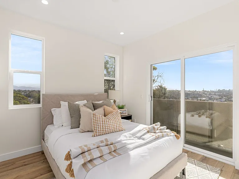 6285 Lorca Dr — Photo 4