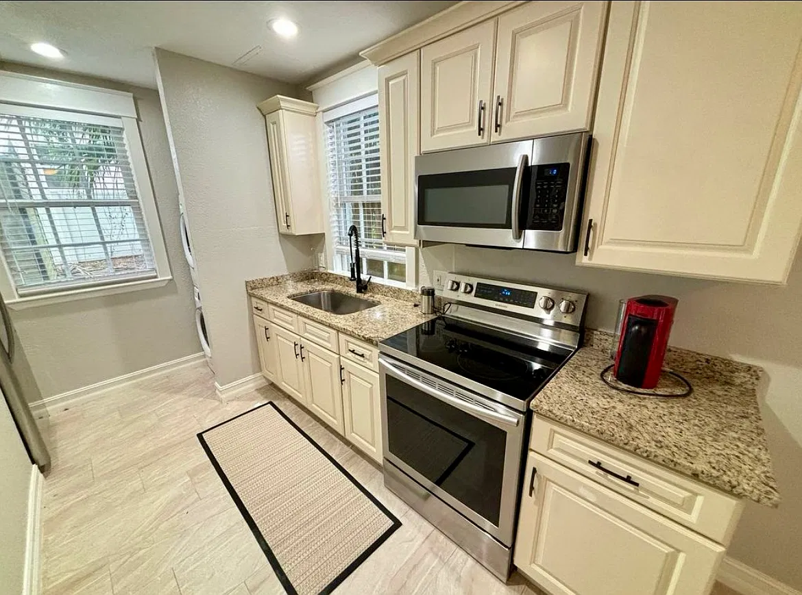 1 bed, 600 sqft, $1,400 — Photo 4