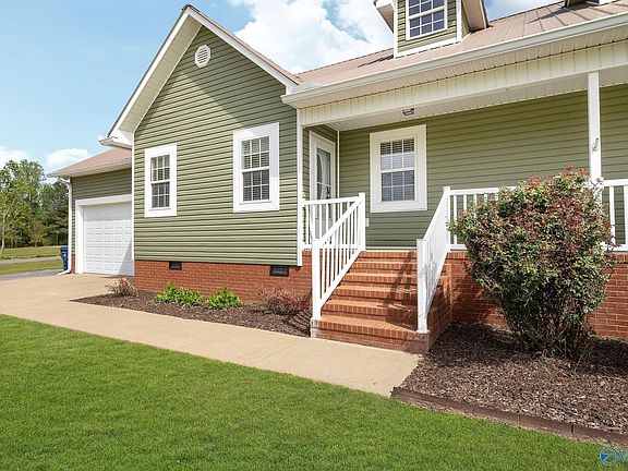 5th image of 108 Ledbetter Ln
