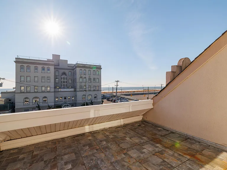 primary bedroom upper terrace w/oceanviews