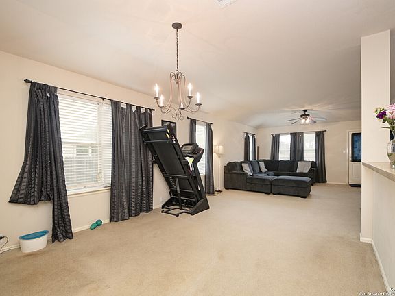 4th image of 3019 MCDONALD OAK