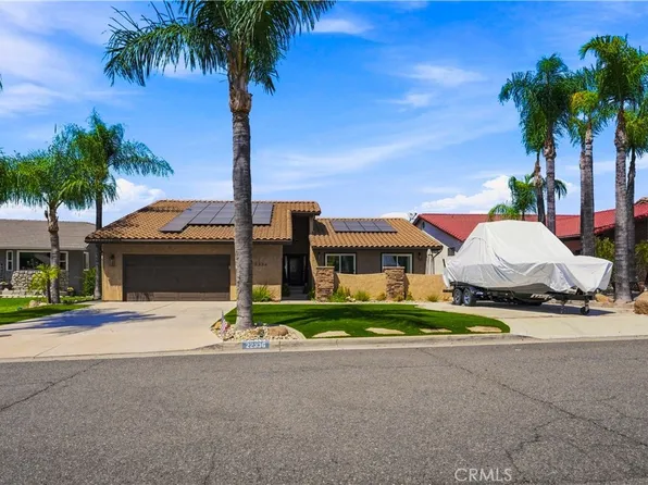 22336 Loch Lomond Dr, Canyon Lake, CA 92587