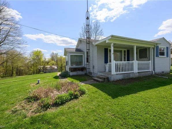 1630 Fohl Rd SW, East Sparta, OH 44626