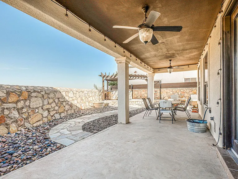 1627 Brillo Del Sol #C-T — Photo 49