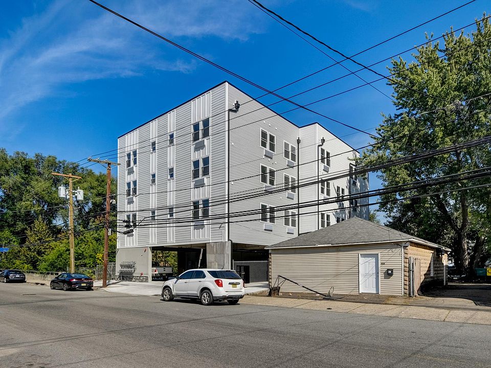 Redwood Apartments 208 Redwood Ave Paterson NJ Zillow