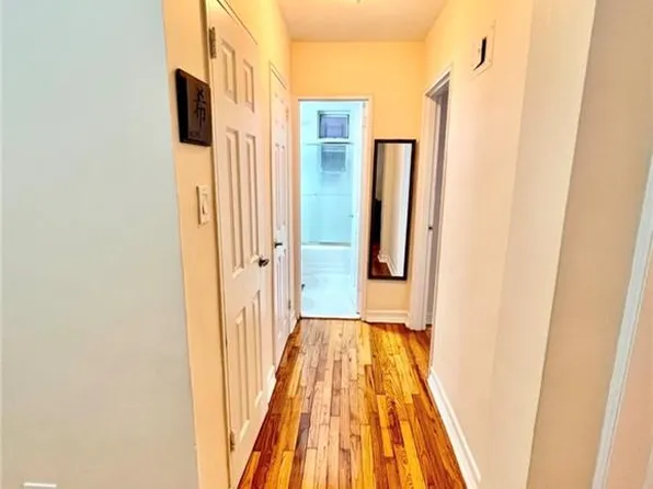 2331 Ocean Avenue image 9 of 14