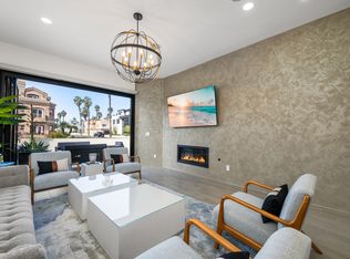 122 21st St, Huntington Beach, CA 92648