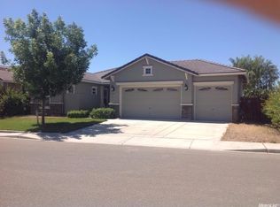 302 Parliament Way, Newman, CA 95360