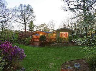 581 Quaker Rd, Chappaqua, NY 10514