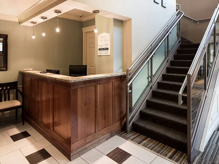 concierge-desk